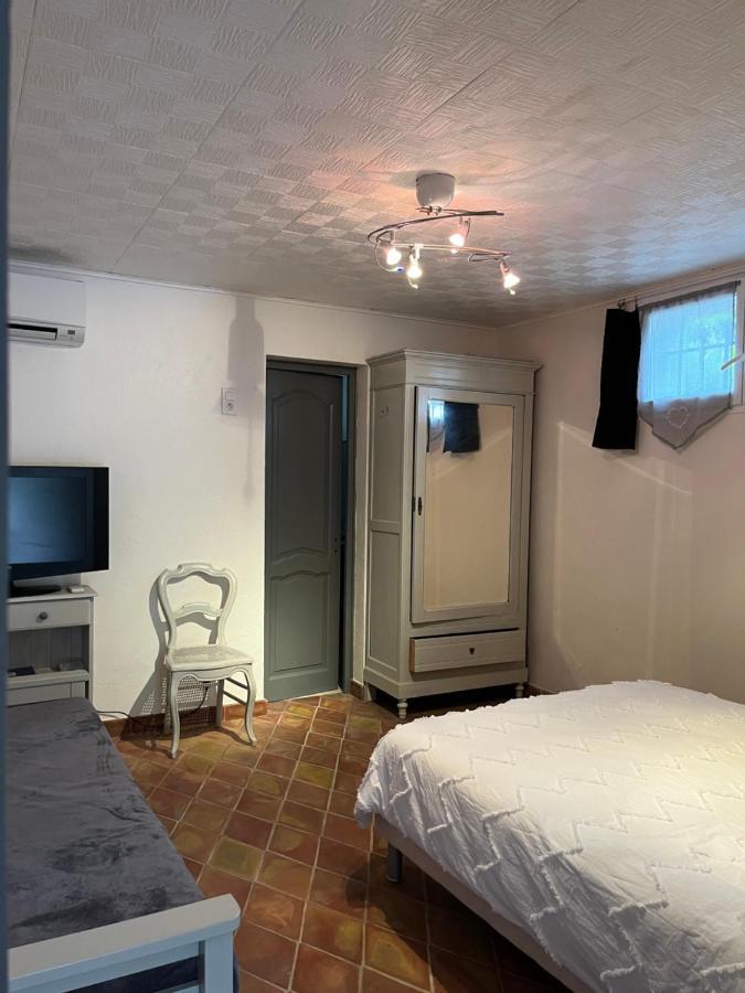 Les Palmiers Apartment Fréjus Exterior photo